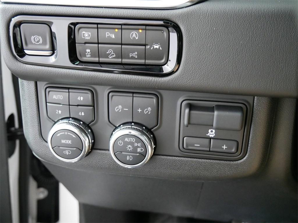 new 2025 GMC Yukon XL car, priced at $99,470