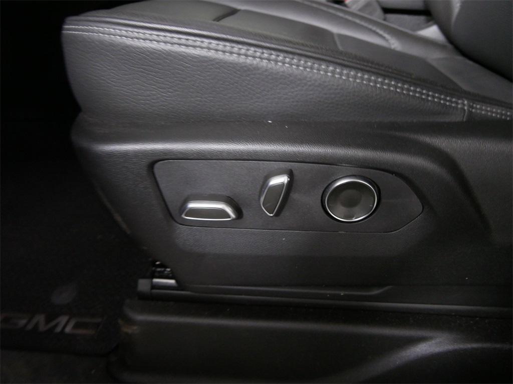 used 2024 GMC Yukon XL car, priced at $76,428