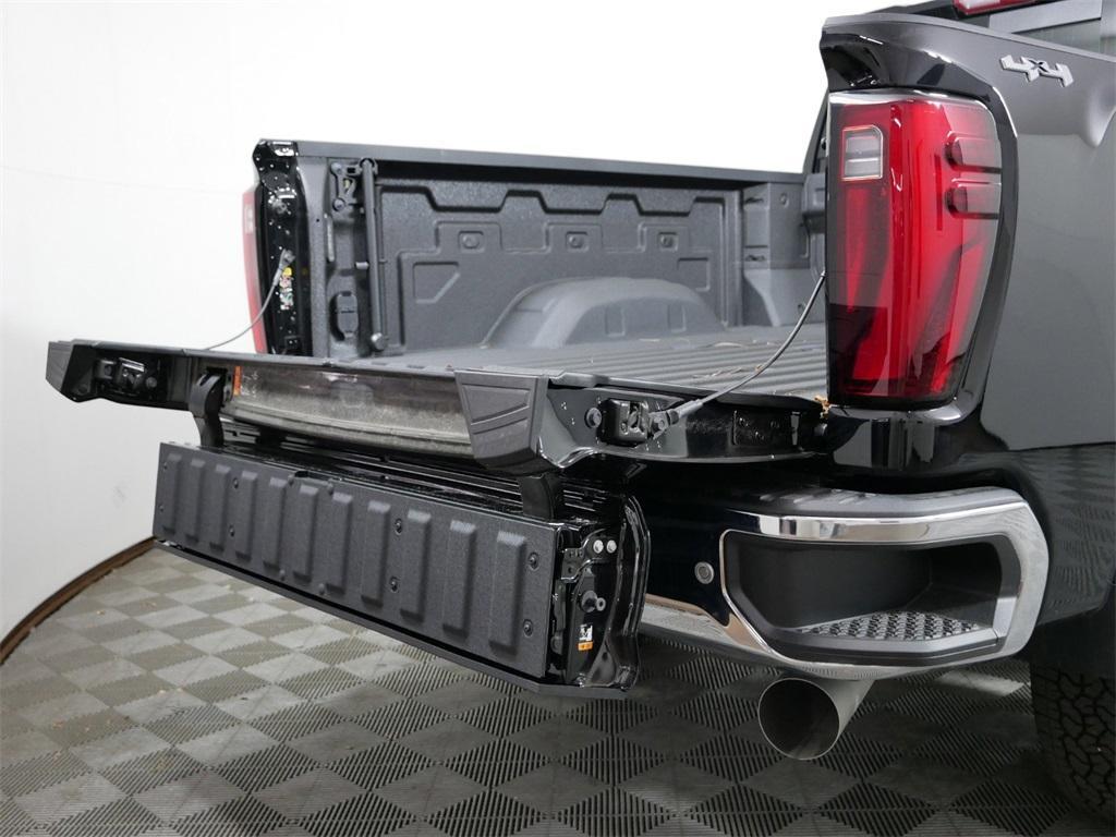 new 2024 GMC Sierra 2500 car, priced at $79,360