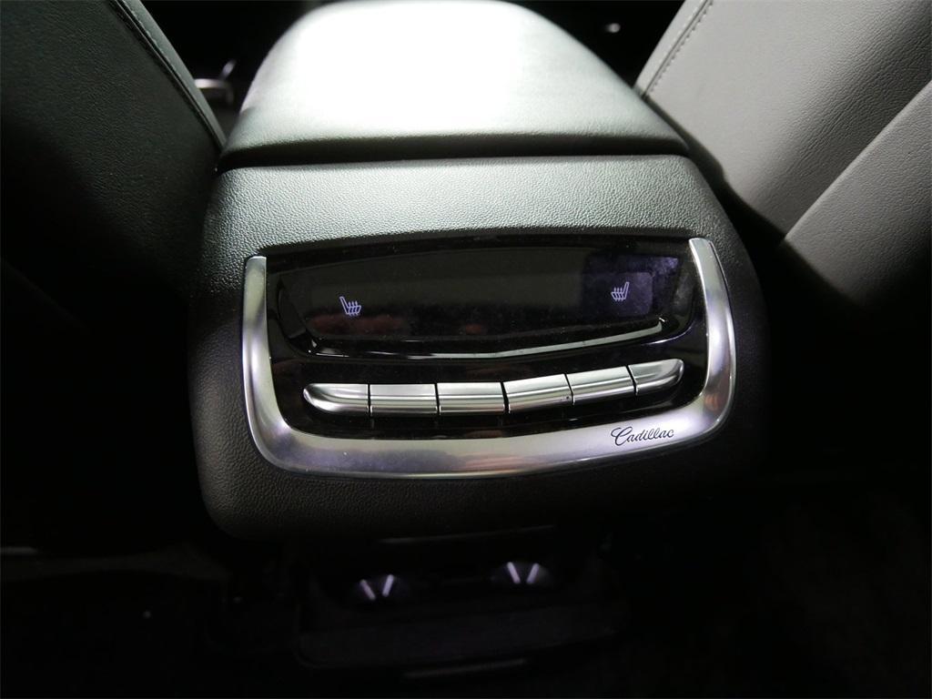 used 2020 Cadillac XT6 car, priced at $33,591