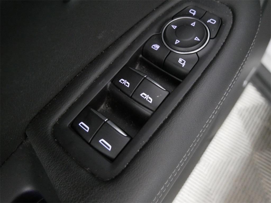used 2020 Cadillac XT6 car, priced at $33,591