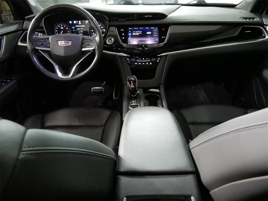 used 2020 Cadillac XT6 car, priced at $33,591
