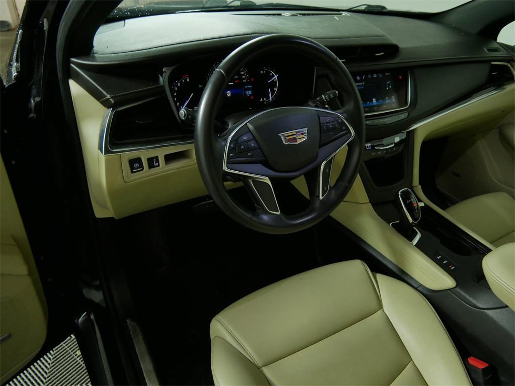 used 2018 Cadillac XT5 car, priced at $20,414