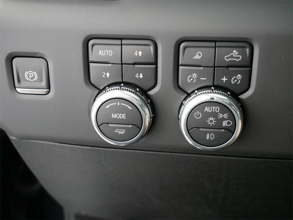new 2025 GMC Sierra 3500 car, priced at $85,410