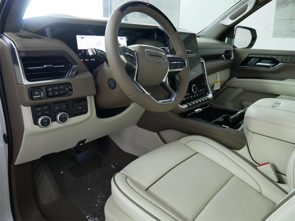 new 2025 GMC Yukon car, priced at $95,675