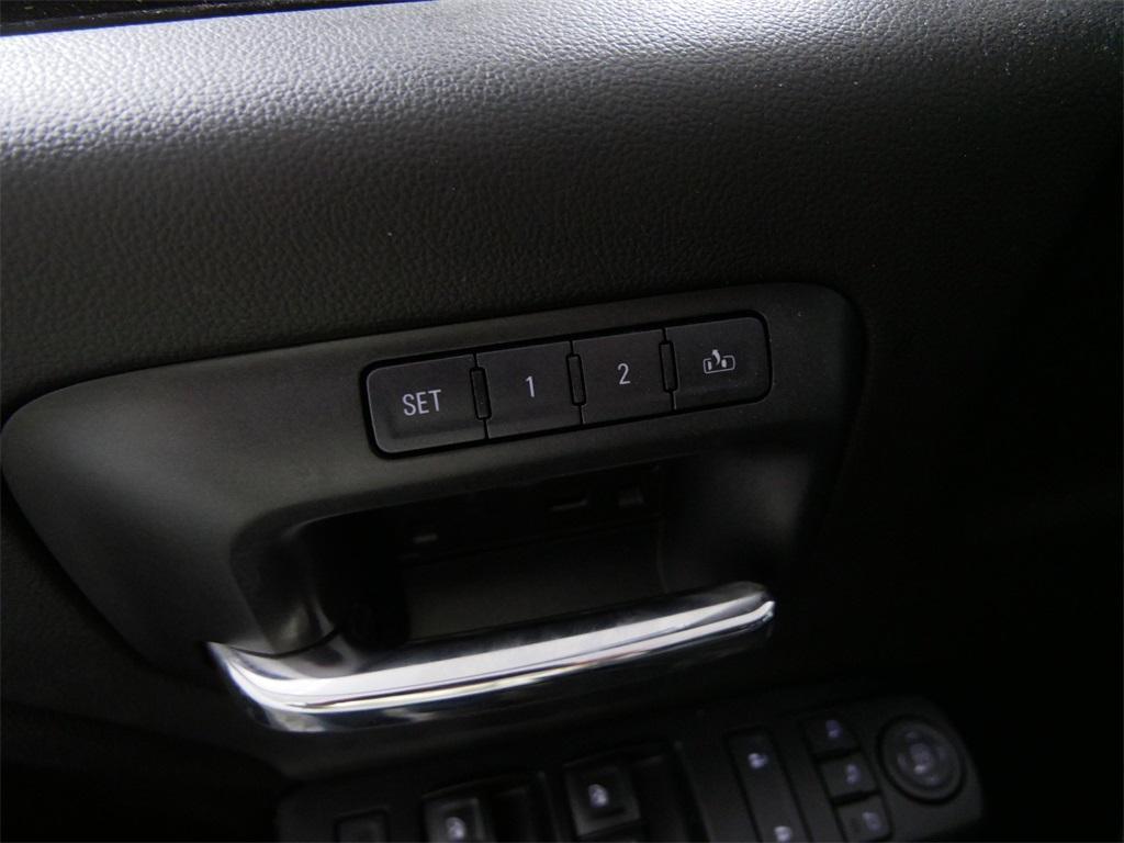 used 2017 GMC Sierra 1500 car, priced at $17,000