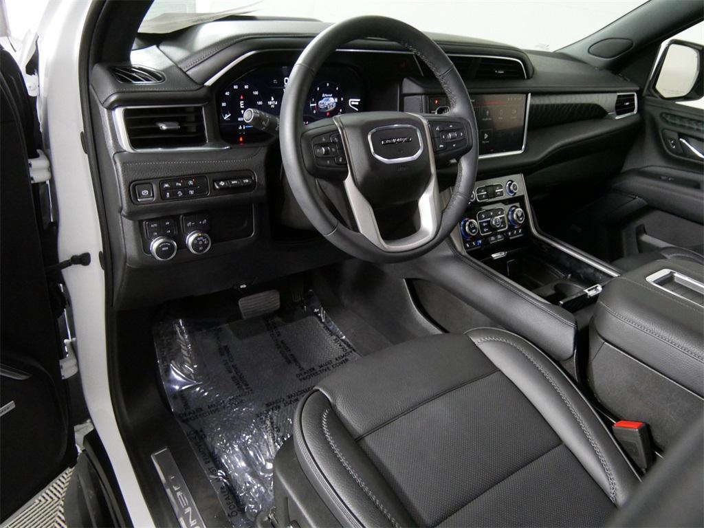 used 2024 GMC Yukon car, priced at $76,821
