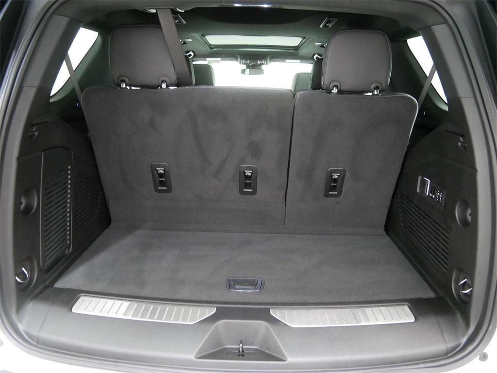 used 2024 GMC Yukon car, priced at $76,821