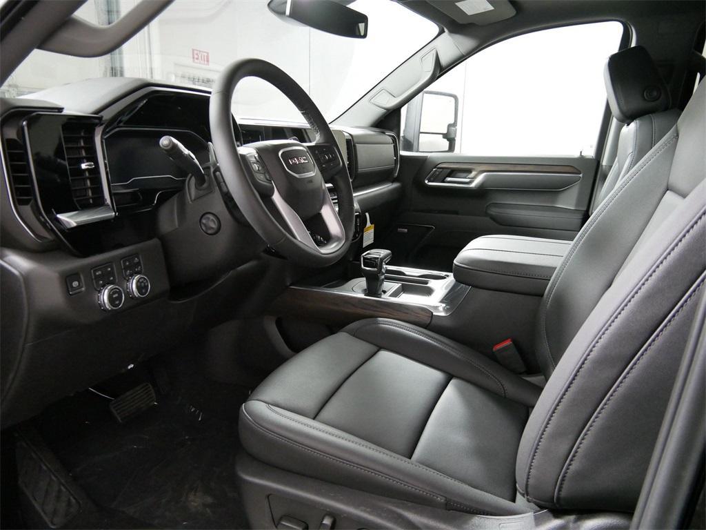 new 2025 GMC Sierra 1500 car, priced at $65,170