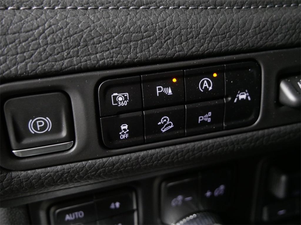 used 2023 GMC Yukon XL car, priced at $68,500