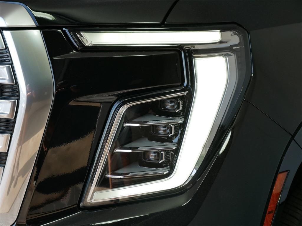 new 2025 GMC Yukon XL car, priced at $93,985