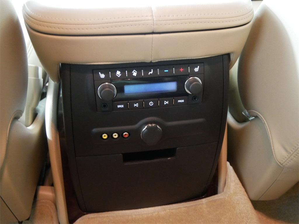 used 2013 Cadillac Escalade car, priced at $17,500