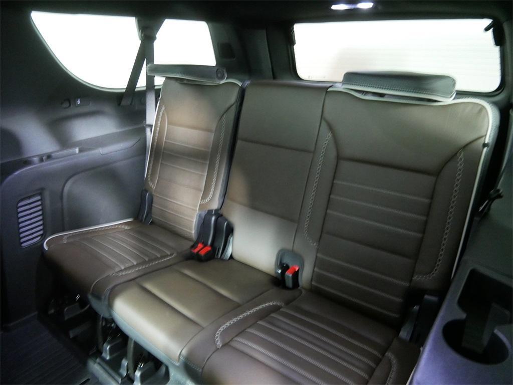 used 2025 GMC Yukon XL car, priced at $110,815