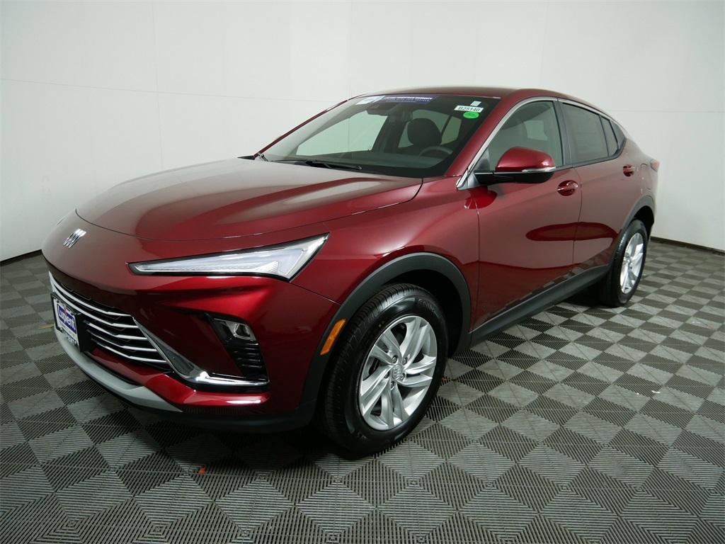 new 2025 Buick Envista car, priced at $26,180