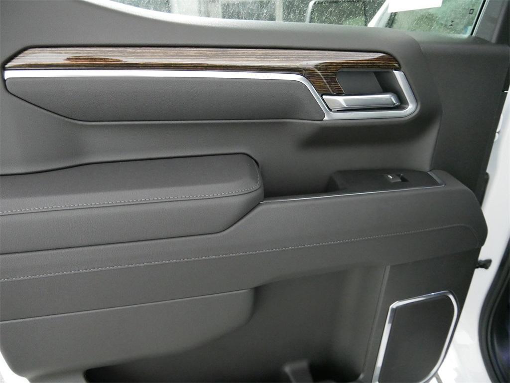 new 2025 GMC Sierra 1500 car, priced at $60,360