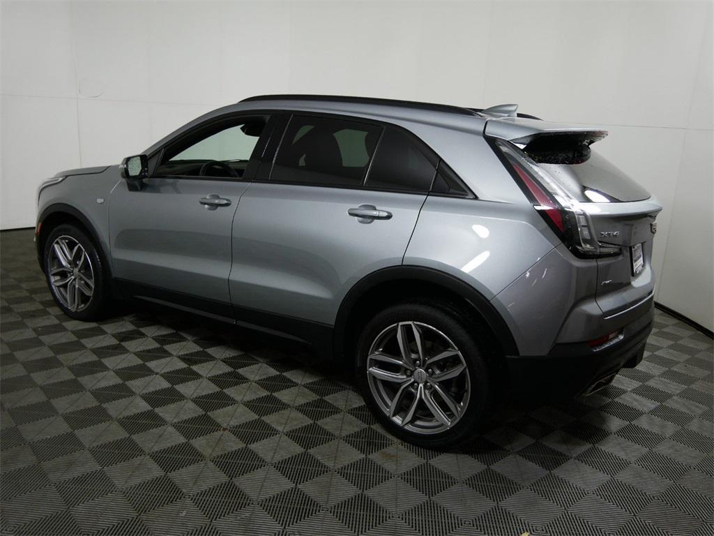 used 2023 Cadillac XT4 car, priced at $33,000