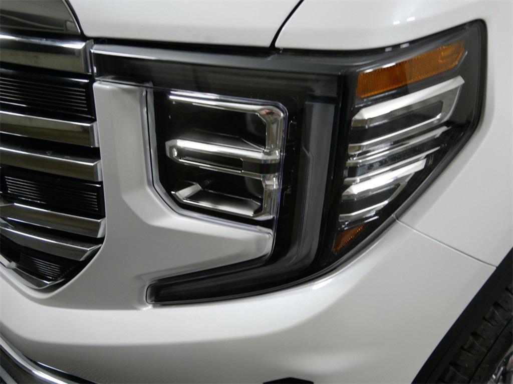 new 2025 GMC Sierra 1500 car, priced at $62,325