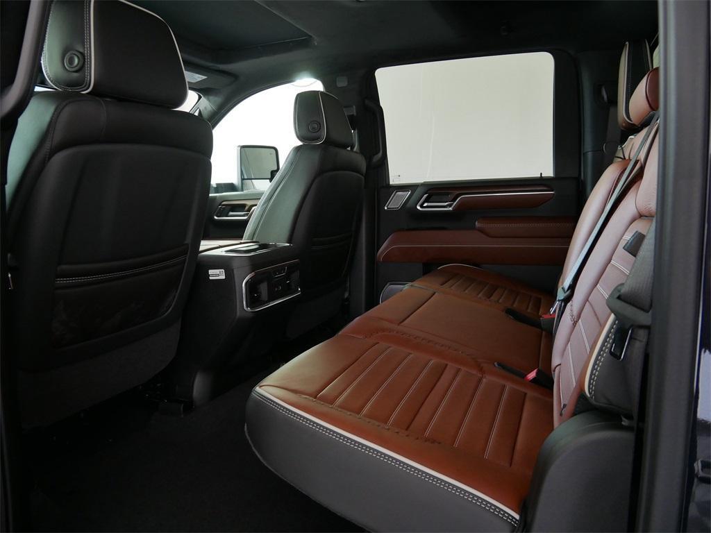 new 2025 GMC Sierra 3500 car, priced at $92,285