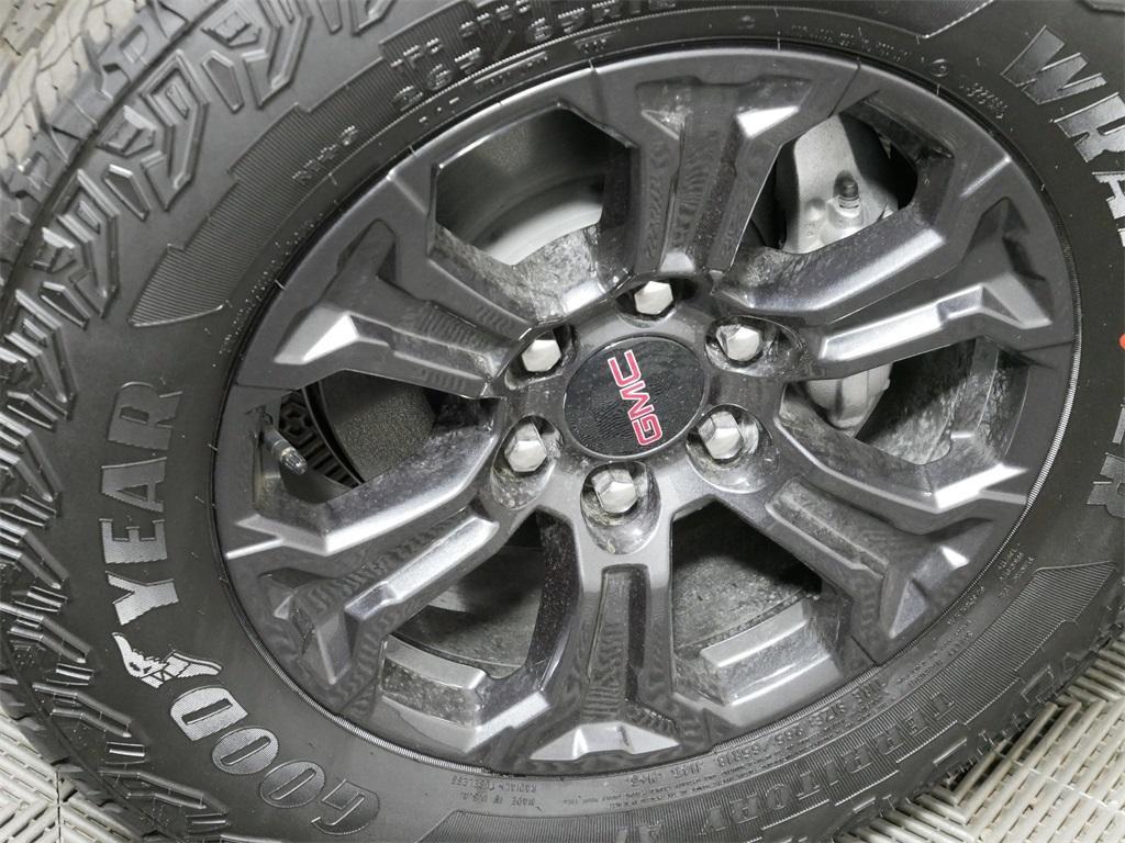 new 2025 GMC Canyon car, priced at $47,195