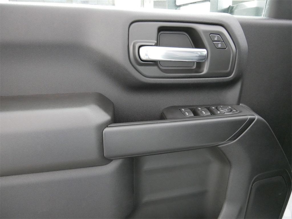 new 2025 GMC Sierra 3500 car, priced at $52,845
