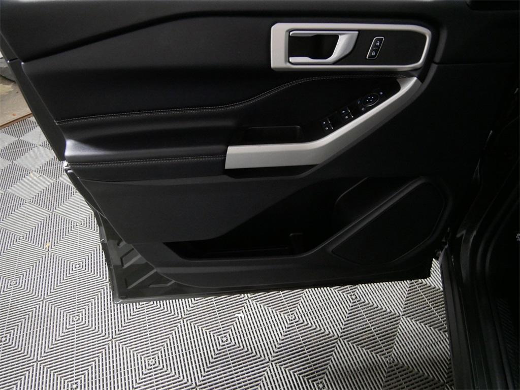 used 2022 Ford Explorer car, priced at $30,000