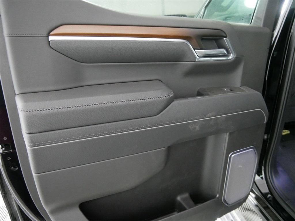 new 2025 GMC Sierra 1500 car, priced at $71,895