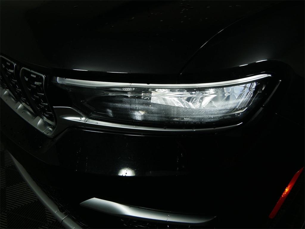 used 2022 Jeep Grand Cherokee car, priced at $43,000