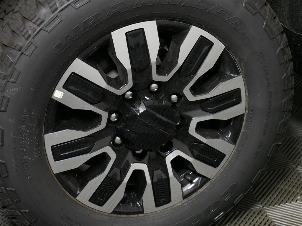 new 2025 GMC Sierra 3500 car, priced at $95,640