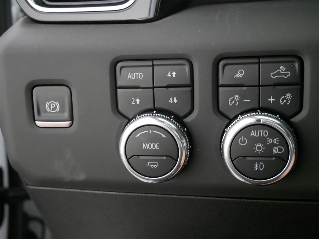 new 2025 GMC Sierra 3500 car, priced at $95,640