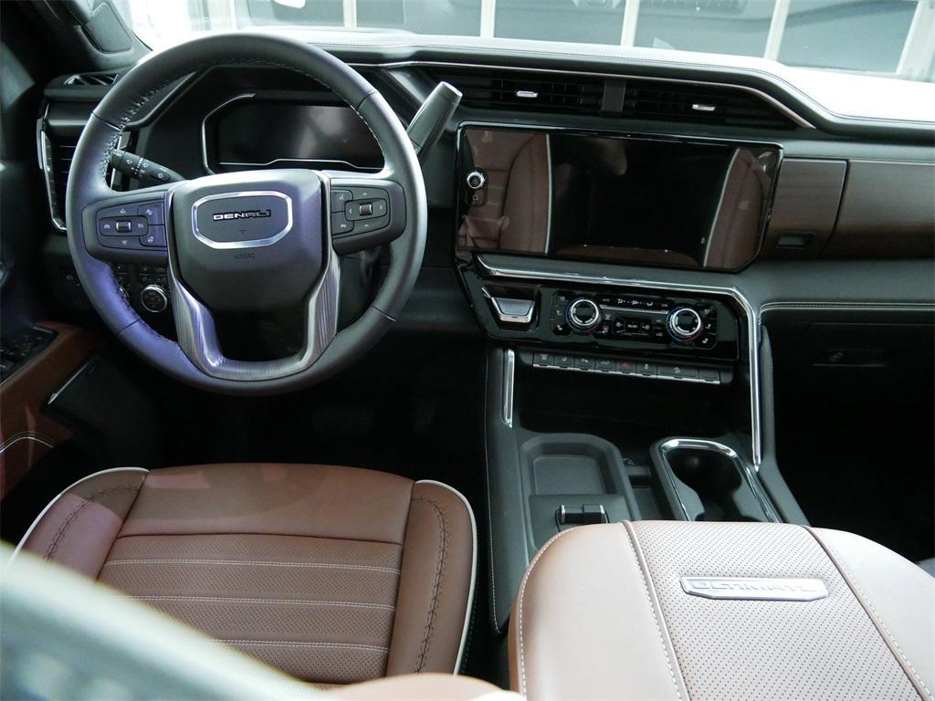 new 2025 GMC Sierra 3500 car, priced at $95,640