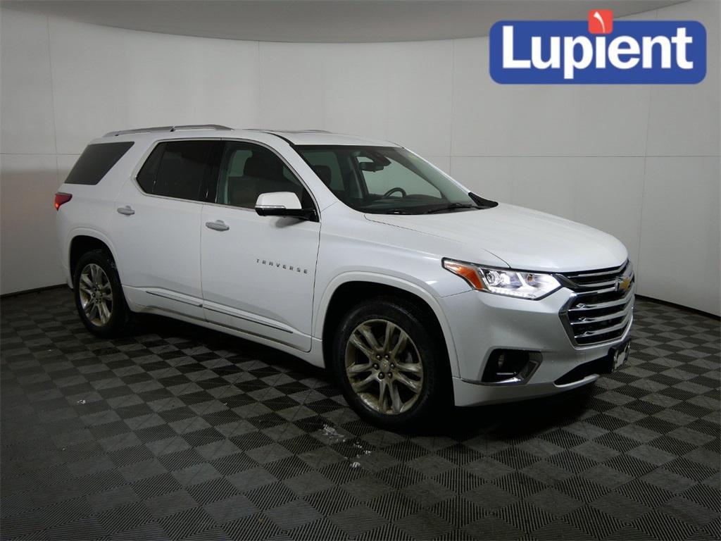 used 2020 Chevrolet Traverse car, priced at $28,294