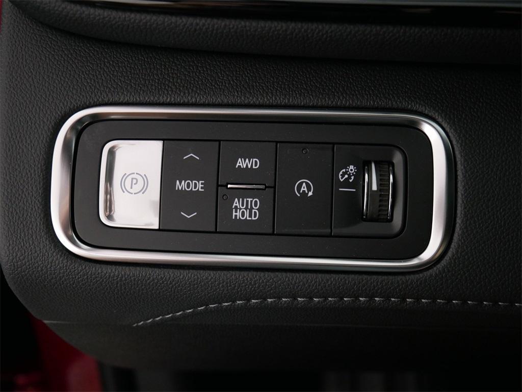 new 2025 Buick Enclave car, priced at $50,880