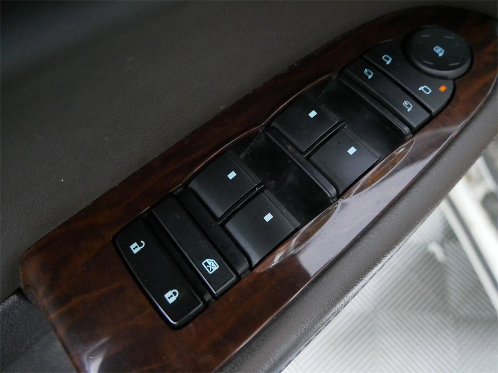 used 2015 Buick Enclave car, priced at $15,000