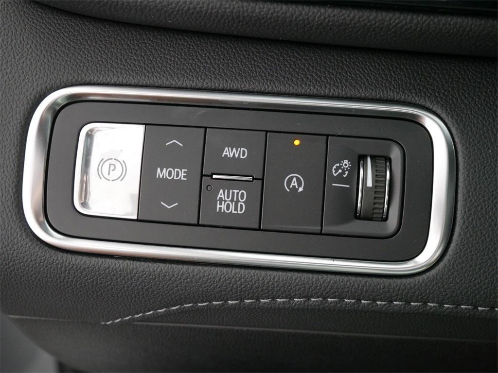 new 2025 Buick Enclave car, priced at $52,230