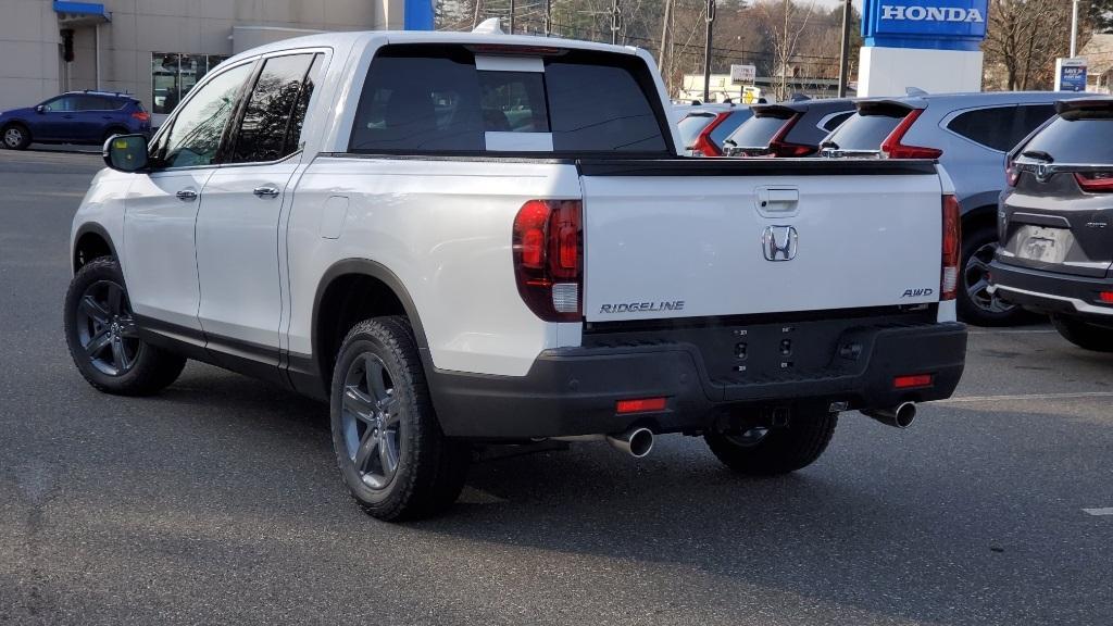 new 2024 Honda Ridgeline car, priced at $44,430