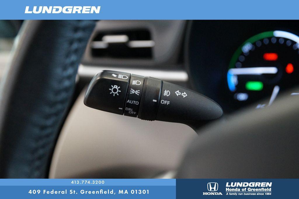 used 2023 Toyota Sienna car, priced at $42,354