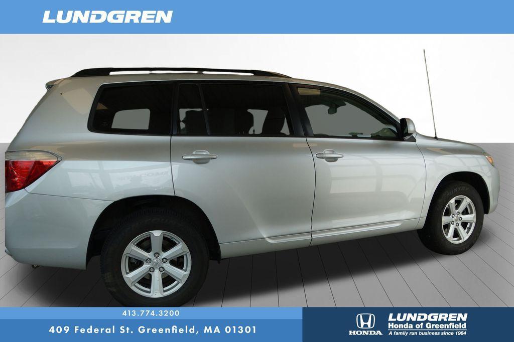 used 2010 Toyota Highlander car, priced at $9,867
