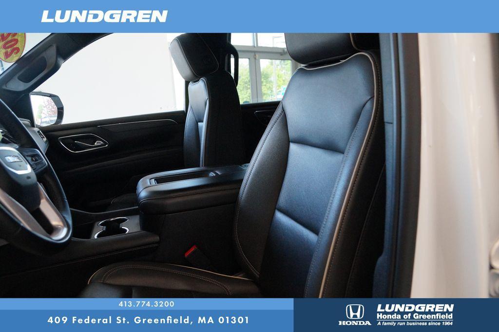 used 2023 GMC Yukon car, priced at $54,085