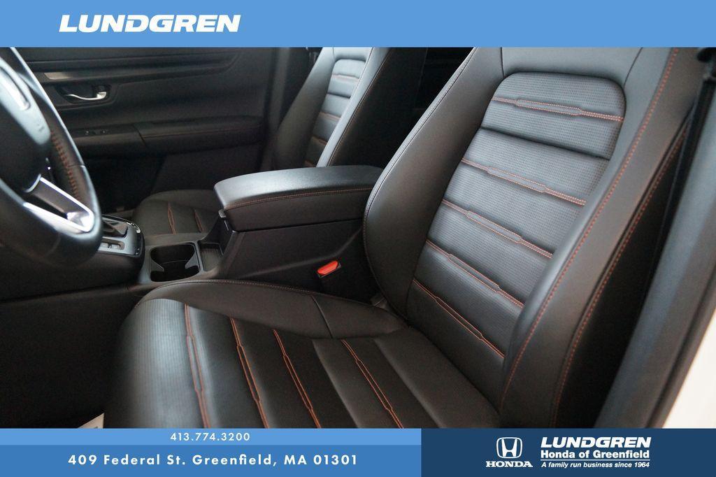 used 2025 Honda CR-V Hybrid car, priced at $39,957