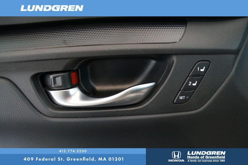 used 2025 Honda CR-V Hybrid car, priced at $39,957