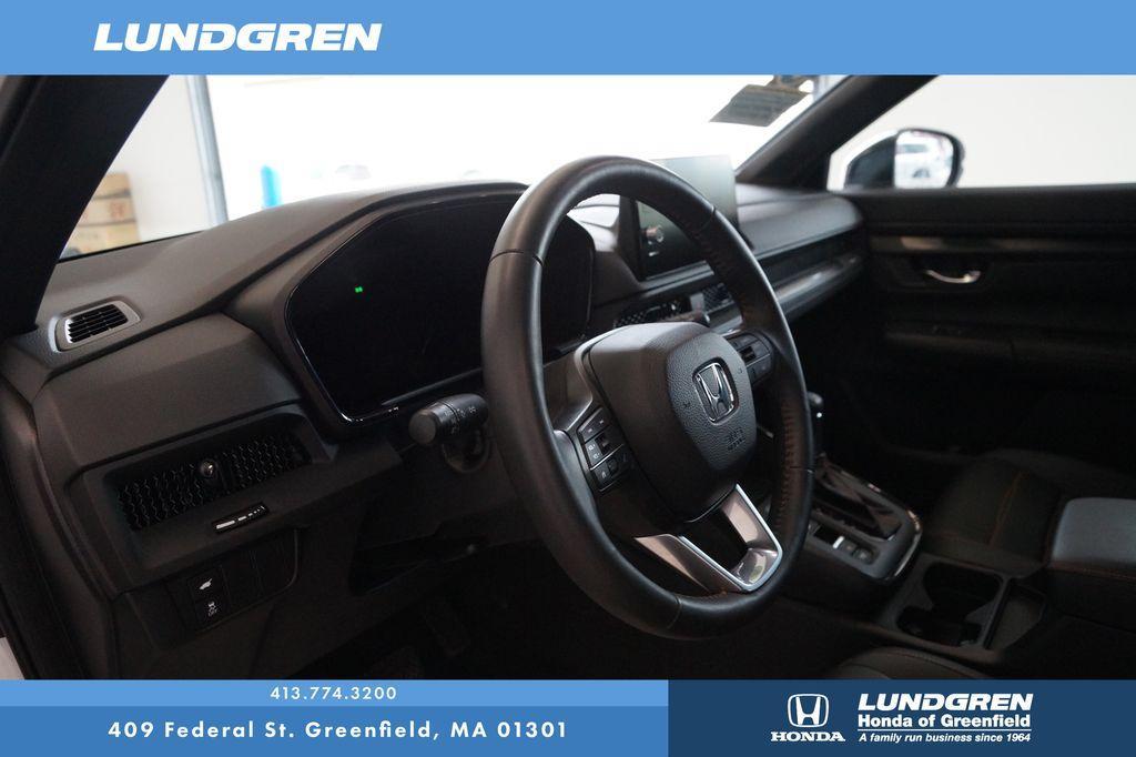 used 2025 Honda CR-V Hybrid car, priced at $39,957
