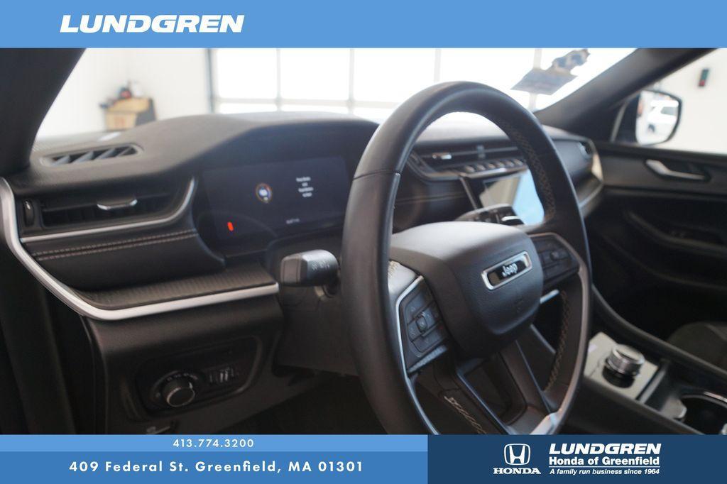used 2023 Jeep Grand Cherokee L car, priced at $31,384