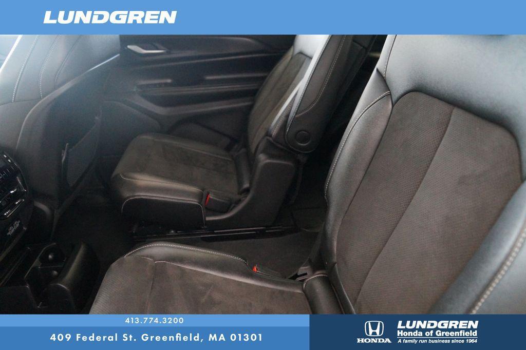 used 2023 Jeep Grand Cherokee L car, priced at $31,384