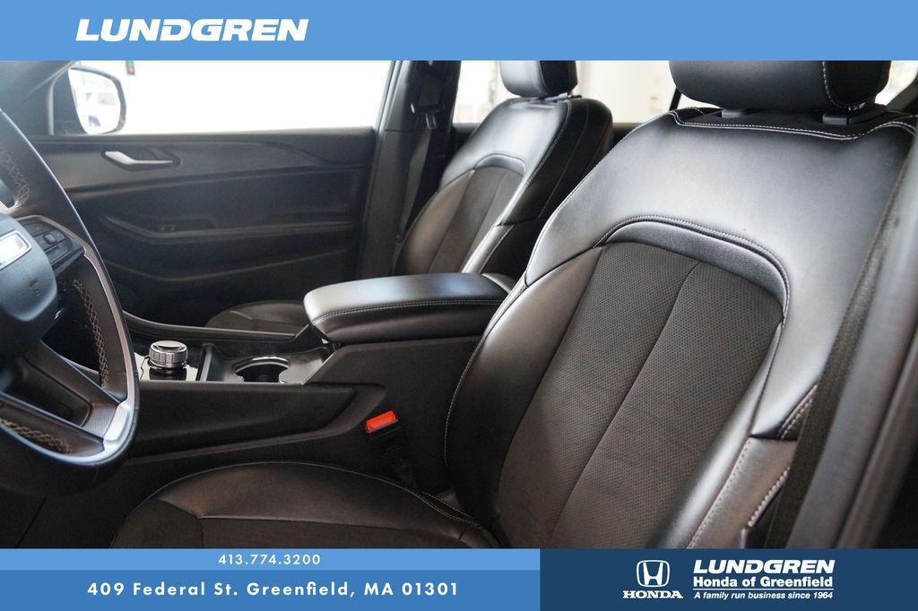 used 2023 Jeep Grand Cherokee L car, priced at $31,384