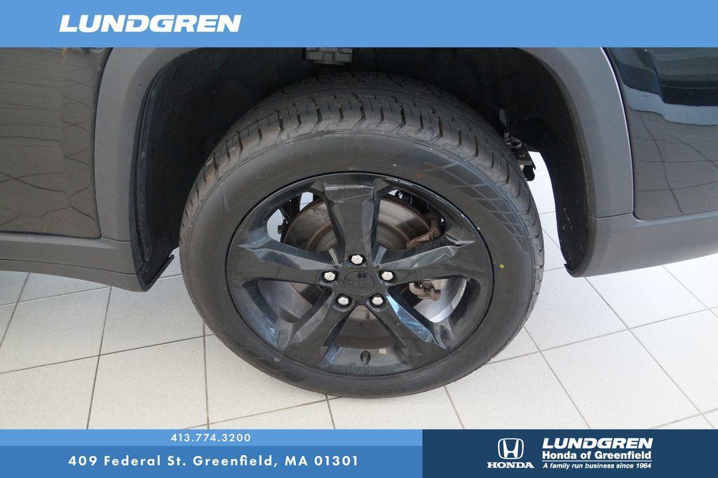 used 2023 Jeep Grand Cherokee L car, priced at $31,384