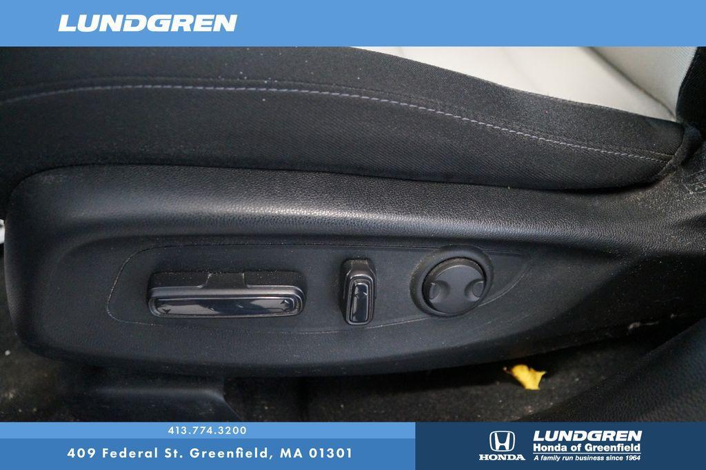 used 2023 Honda CR-V car, priced at $30,271