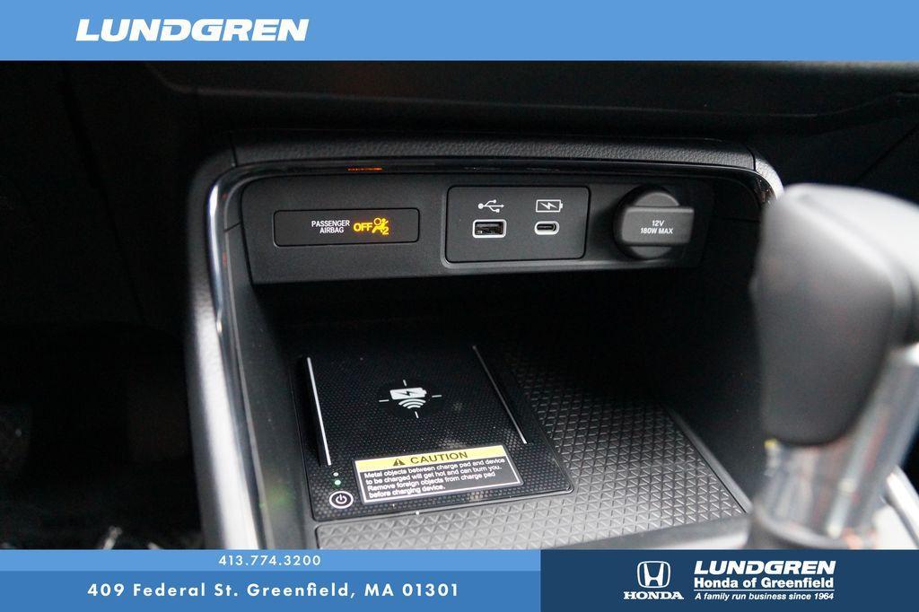 new 2026 Honda CR-V Hybrid car, priced at $38,525