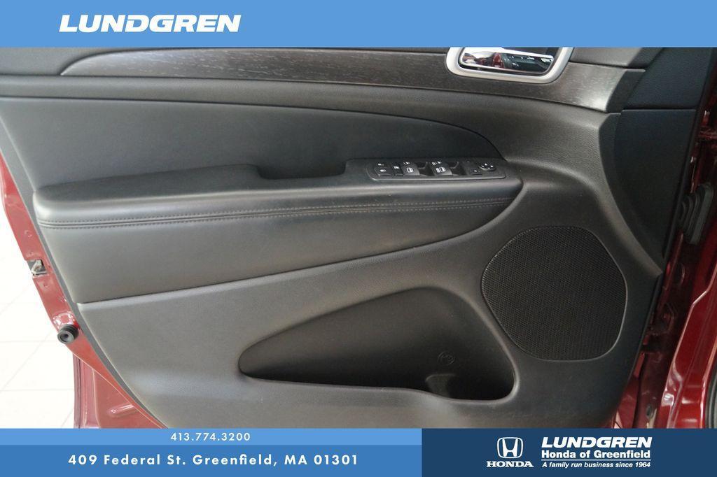 used 2018 Jeep Grand Cherokee car, priced at $20,637