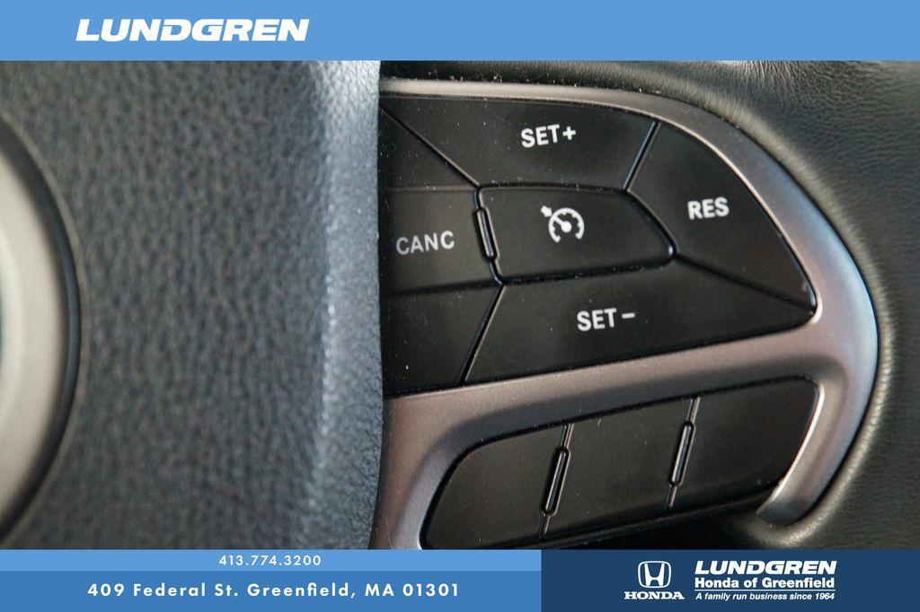 used 2018 Jeep Grand Cherokee car, priced at $20,637