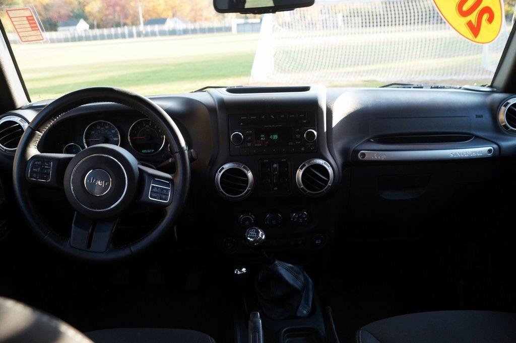 used 2015 Jeep Wrangler Unlimited car, priced at $18,777